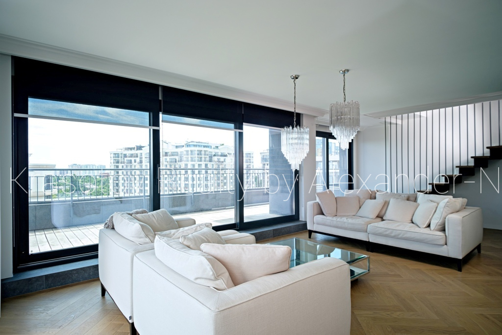 продажа трехкомнатной квартиры номер A-173131 в Приморском районе, фото номер 34